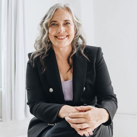 Dr. Jennifer Dall